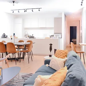 Apartment R213 Residences Botanique, Brussels